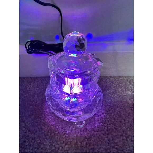 Sorelle Hand Crafted Crystal Trinket Box and LED Light Stand - Picture 4 of 10